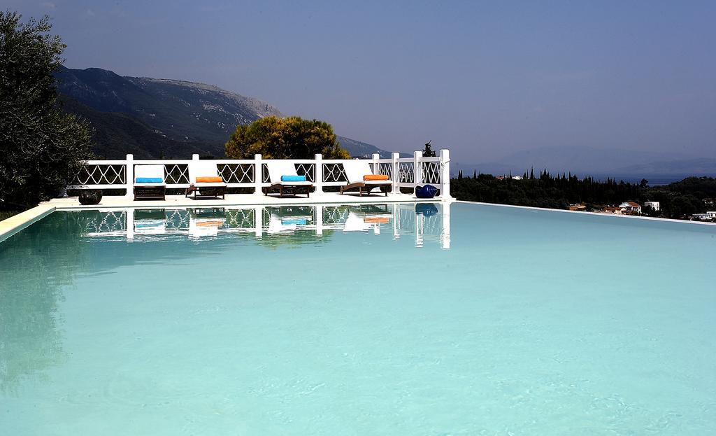 Castello Di Vista Villa Kato Korakiana ภายนอก รูปภาพ